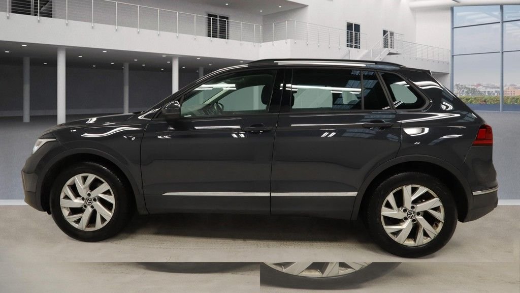 Used Volkswagen Tiguan 2022 for sale - 77583004: Photo 12