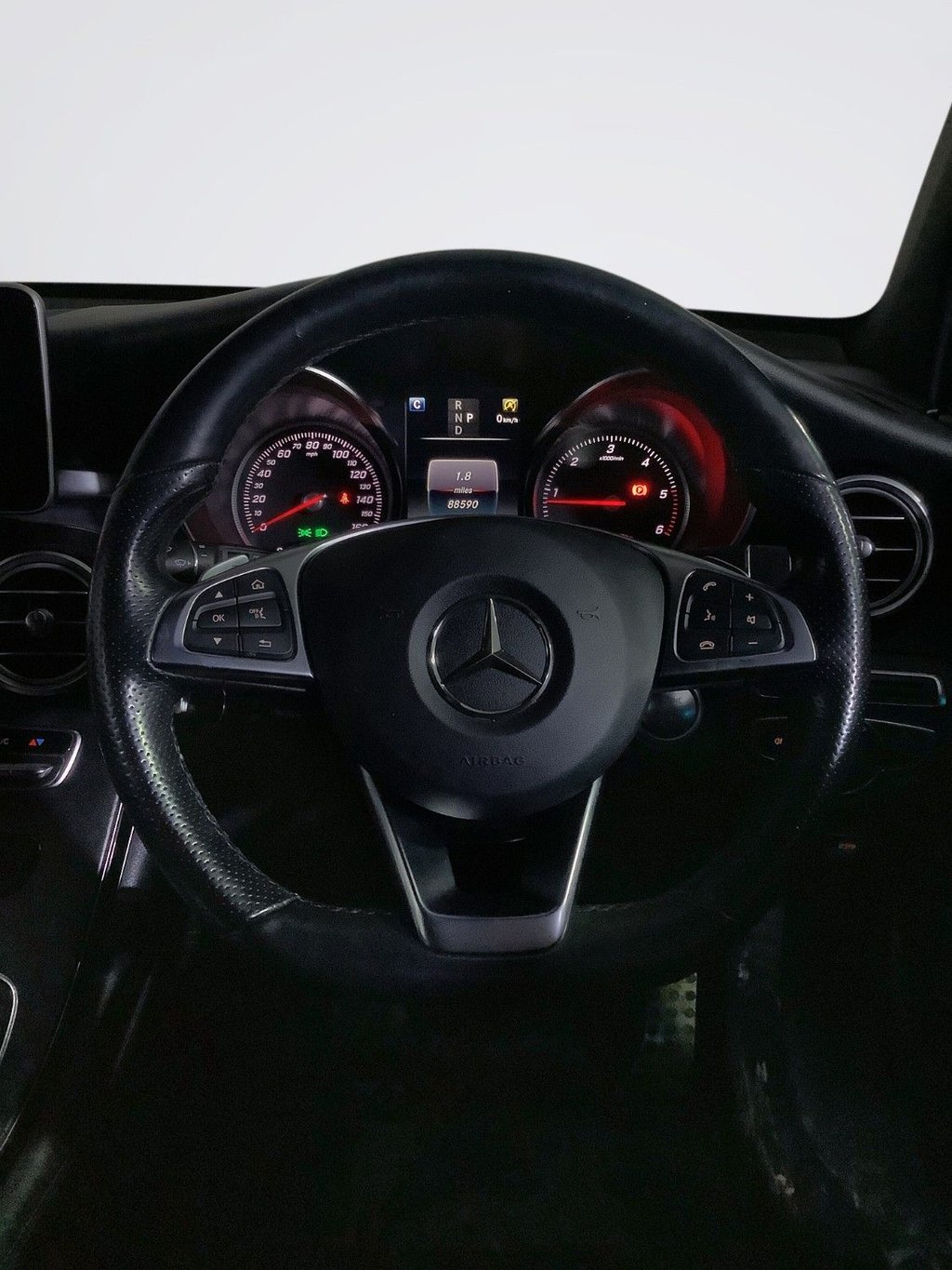 Used Mercedes-Benz GLC 2019 for sale - 76241367: Photo 16