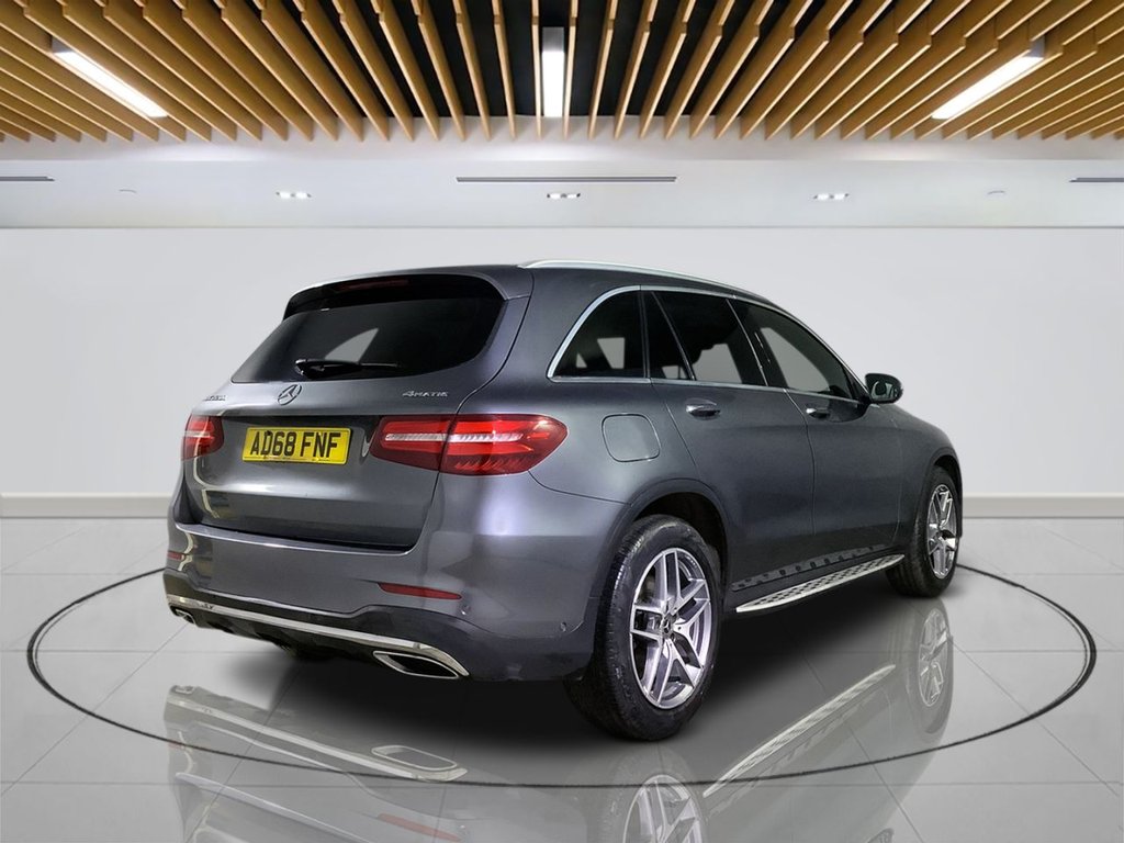 Used Mercedes-Benz GLC 2019 for sale - 76241367: Photo 8