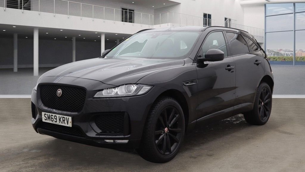 Used Jaguar F-Pace 2019 for sale - 76986294: Photo 2