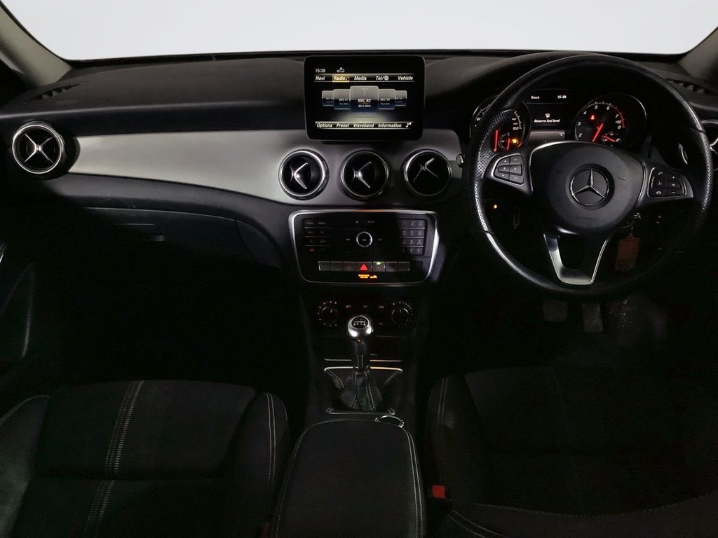 Used Mercedes-Benz GLA 2018 for sale - 76417784: Photo 3