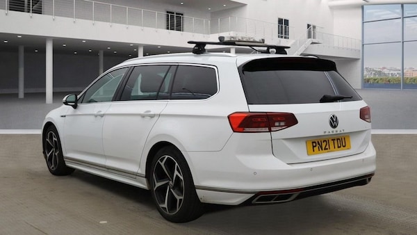 Used Volkswagen Passat 2021 for sale - 76334021: Photo 3