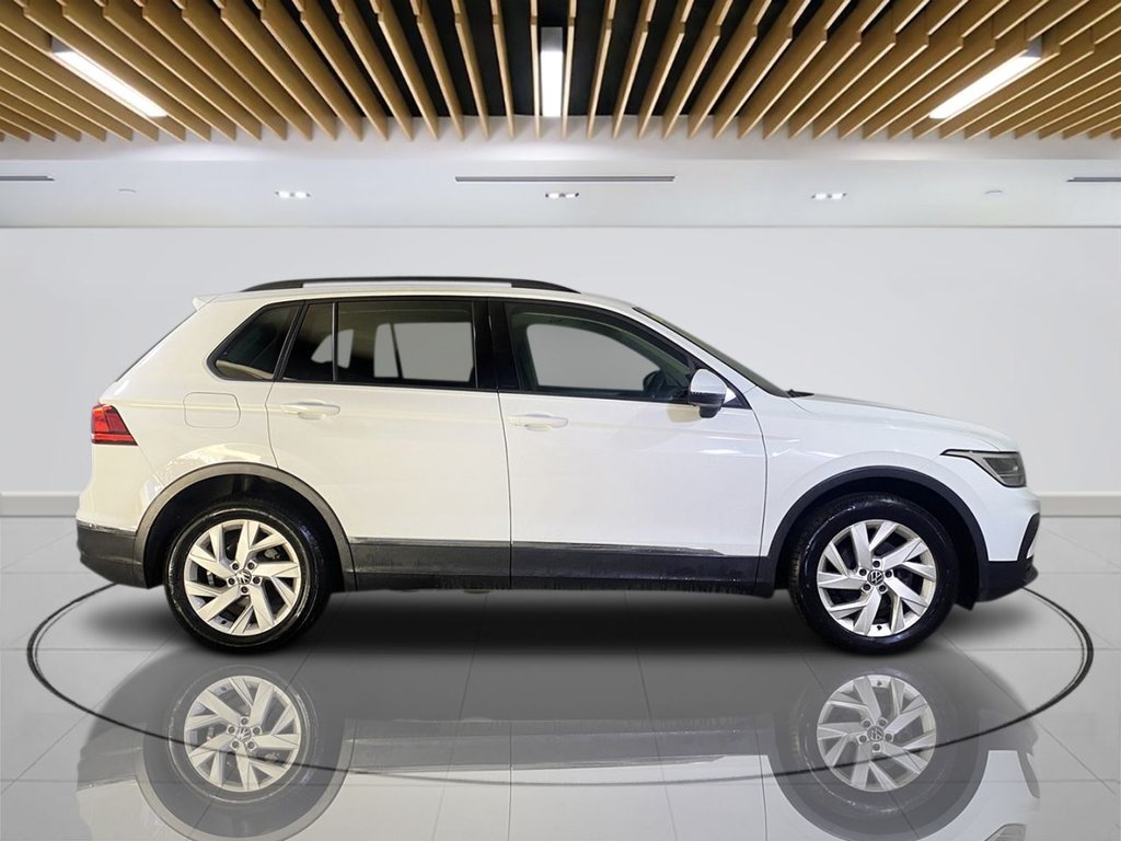Used Volkswagen Tiguan 2021 for sale - 78212799: Photo 8