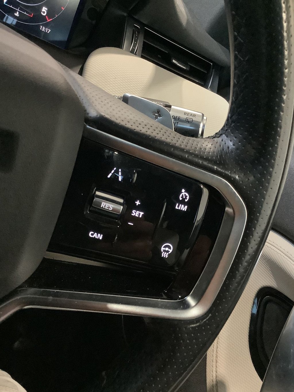 Used Land Rover Discovery Sport 2021 for sale - 76923540: Photo 20