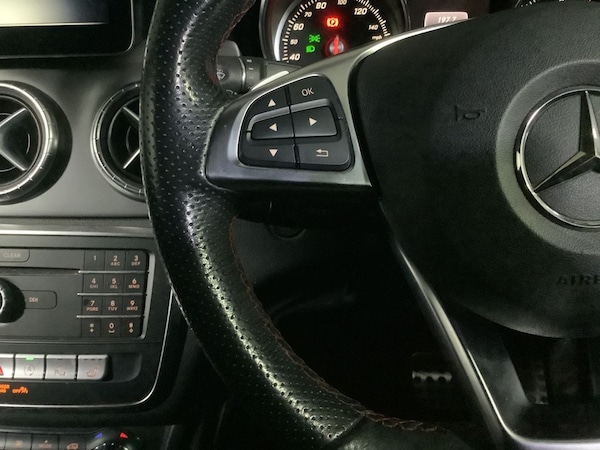 Used Mercedes-Benz CLA 2019 for sale - 76068570: Photo 17