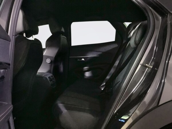 Used Peugeot 3008 2017 for sale - 76176163: Photo 13