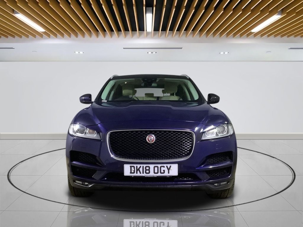 Used Jaguar F-Pace 2018 for sale - 77952589: Photo 2