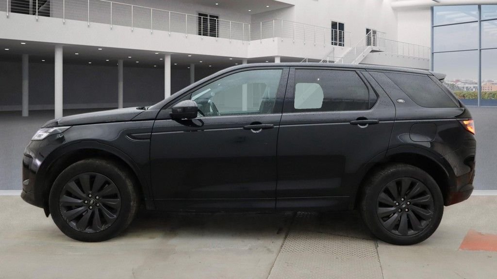 Used Land Rover Discovery Sport 2022 for sale - 77355727: Photo 12