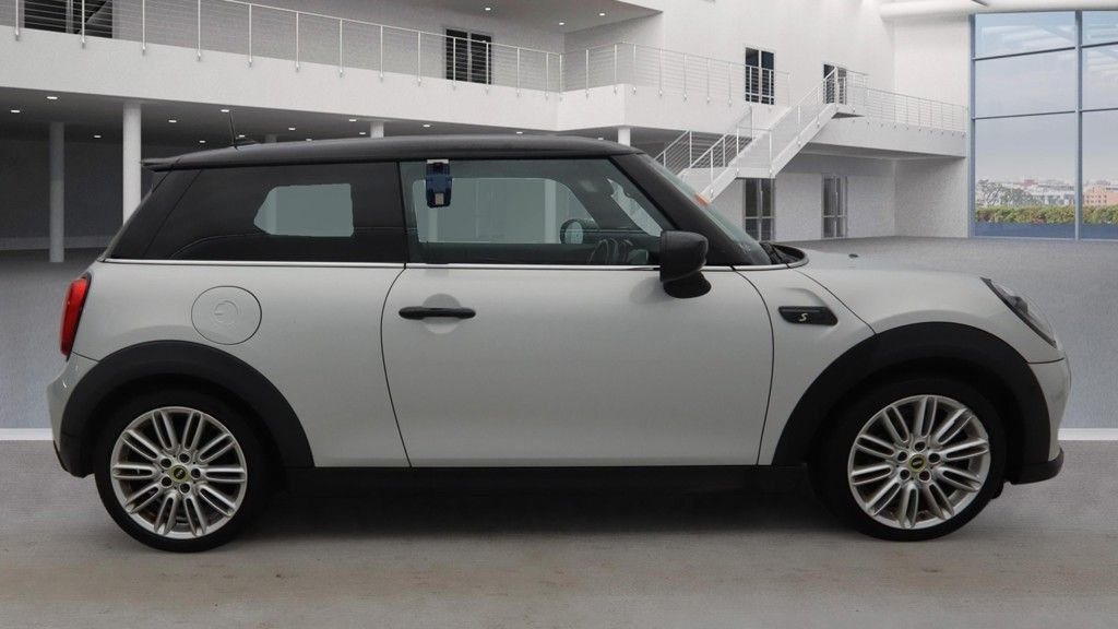 Used MINI Hatch 2022 for sale - 77520956: Photo 5
