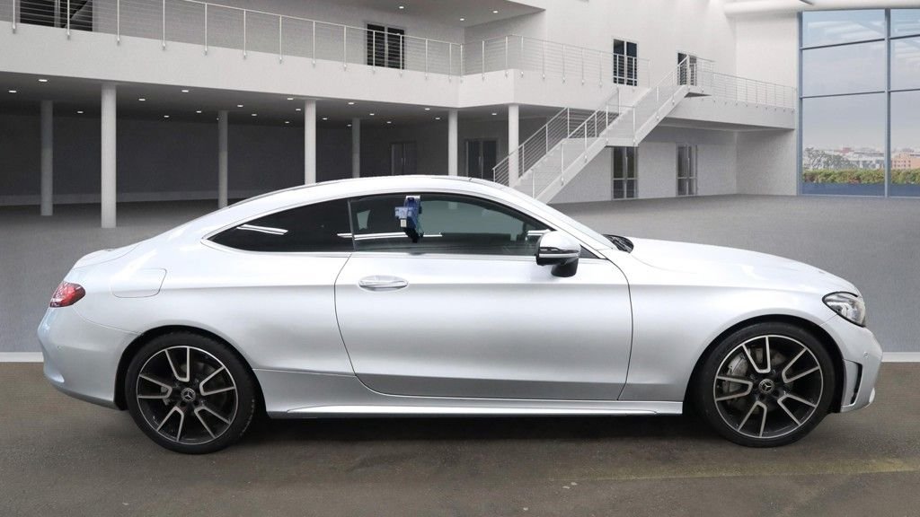 Used Mercedes-Benz C Class 2018 for sale - 76867752: Photo 9
