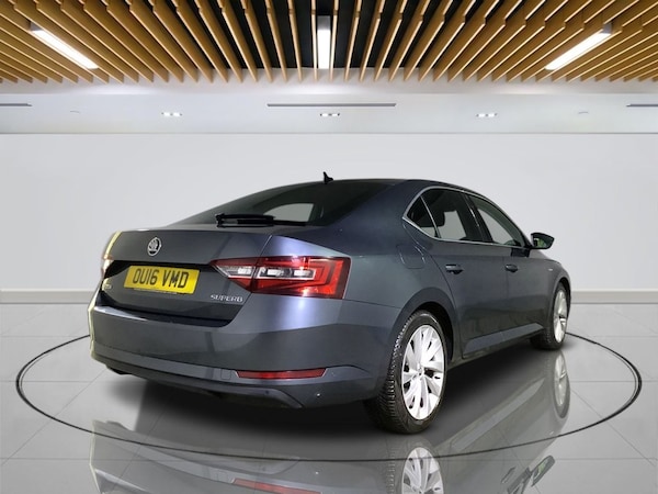 Used Skoda Superb 2016 for sale - 76162869: Photo 8