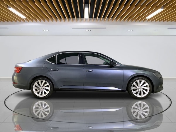 Used Skoda Superb 2016 for sale - 76162869: Photo 9
