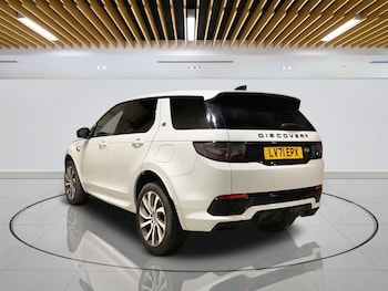 Used Land Rover Discovery Sport 2021 for sale - 77849774: Photo