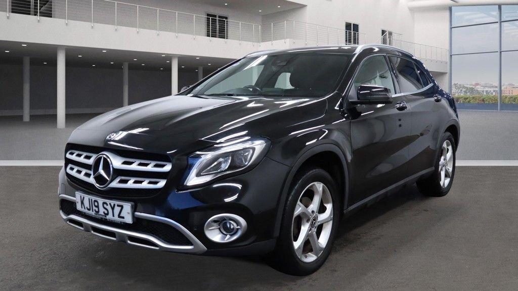 Used Mercedes-Benz GLA 2019 for sale - 76985877: Photo 8