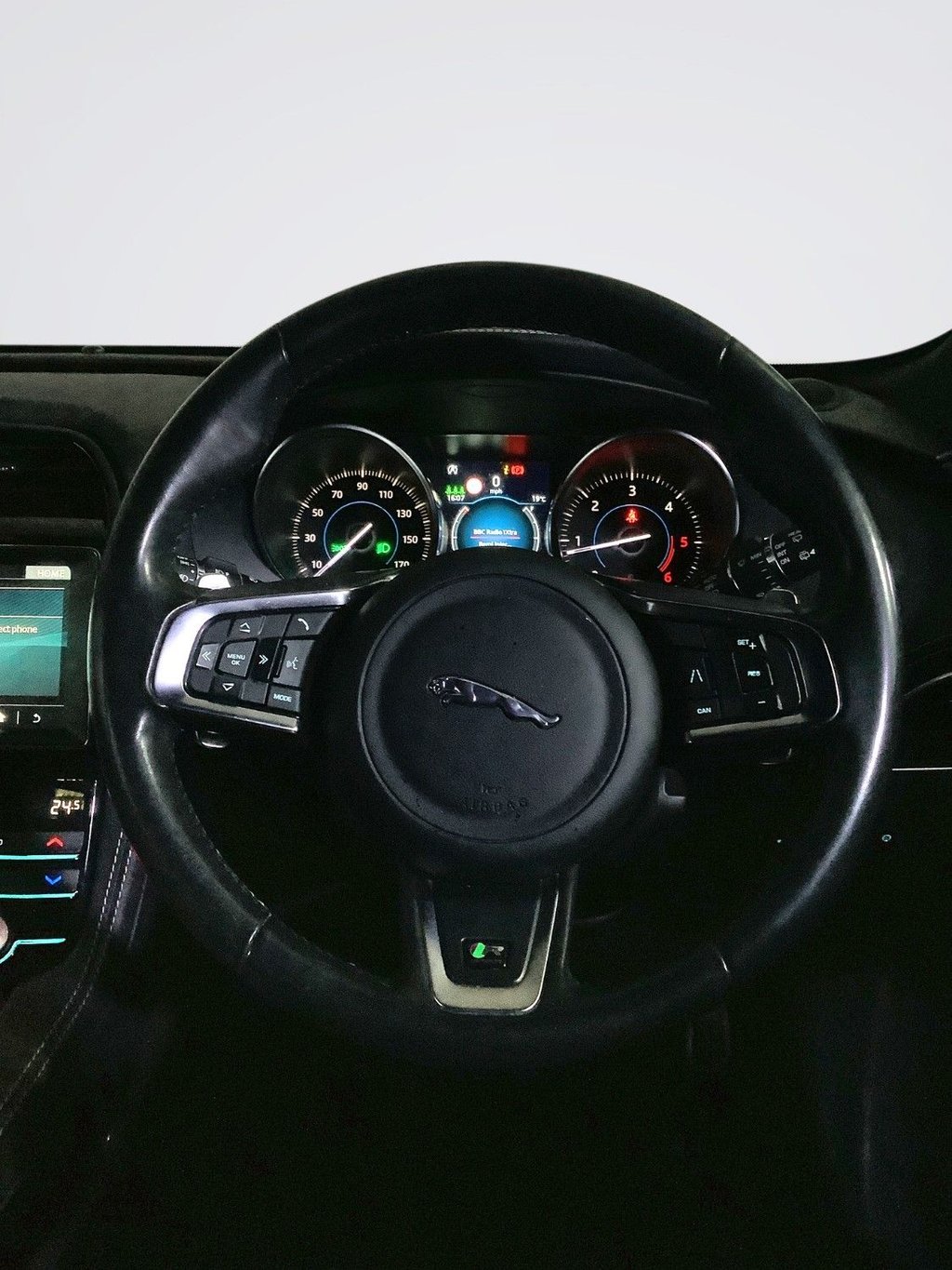 Used Jaguar F-Pace 2021 for sale - 76074001: Photo 16