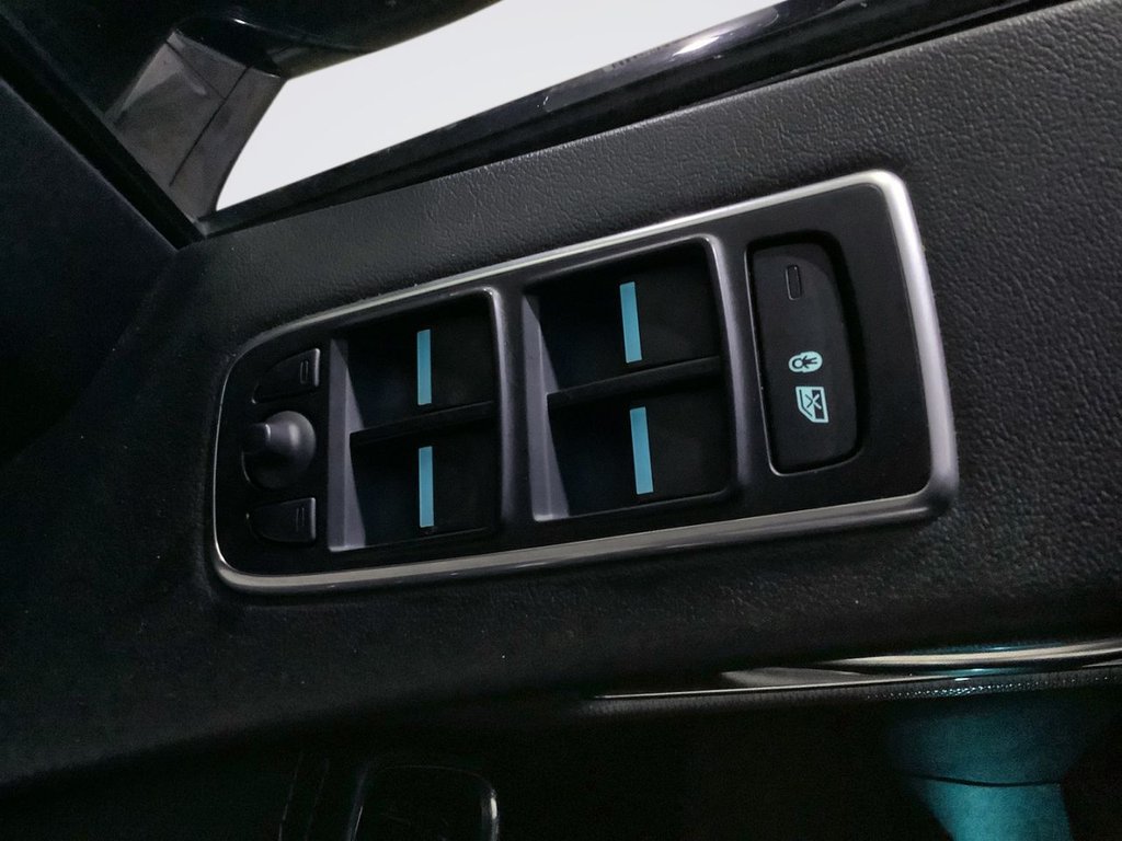 Used Jaguar F-Pace 2021 for sale - 76074001: Photo 24