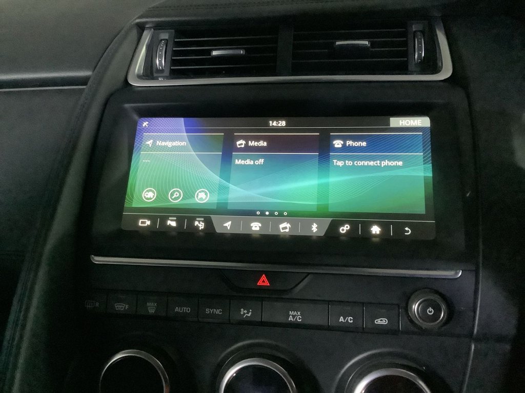 Used Jaguar E-Pace 2018 for sale - 76670520: Photo 23