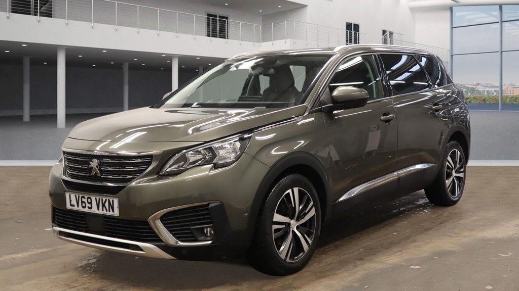 Used Peugeot 5008 2020 for sale - 78153473: Photo 2
