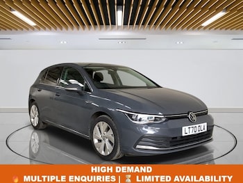 Used Volkswagen Golf 2020 for sale - 78425543: Photo