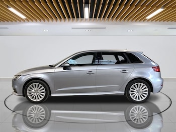 Used Audi A3 2017 for sale - 77546655: Photo