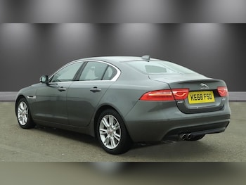 Used Jaguar XE 2019 for sale - 79166116: Photo