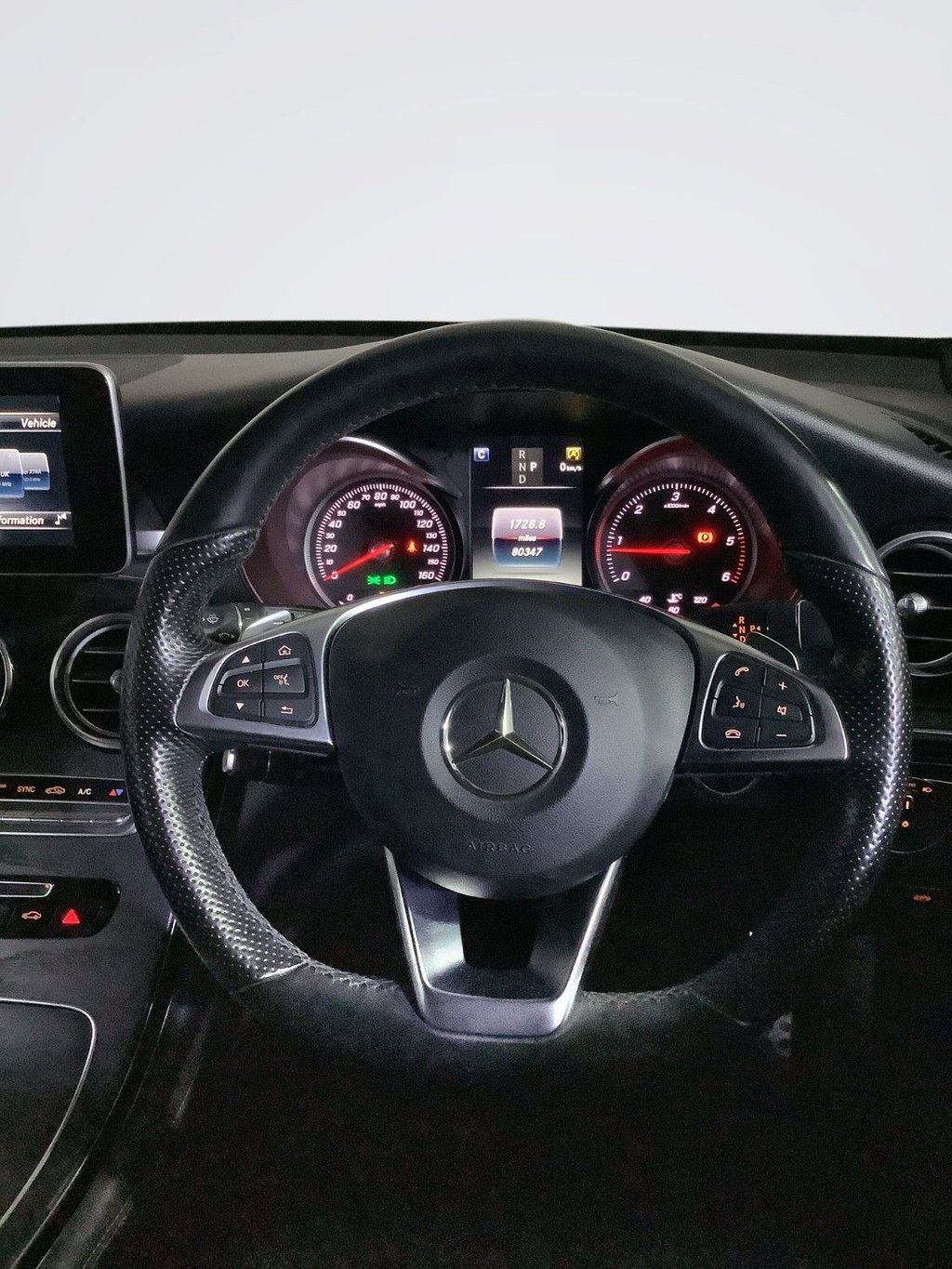 Used Mercedes-Benz GLC 2018 for sale - 76223132: Photo 15