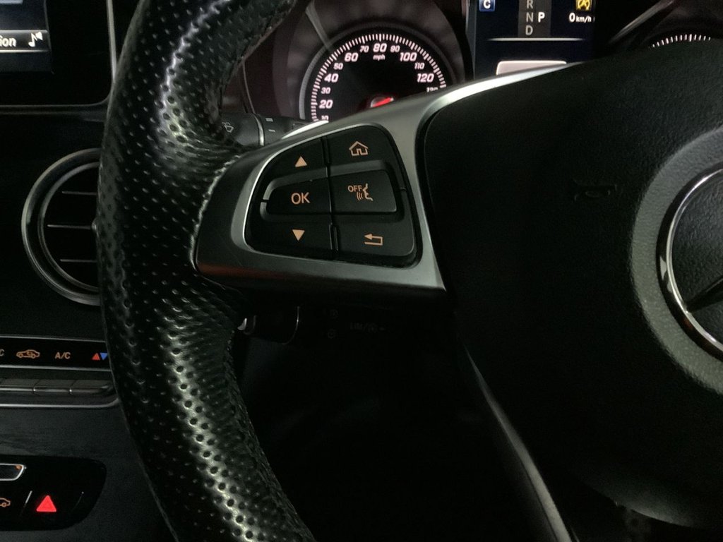 Used Mercedes-Benz GLC 2018 for sale - 76223132: Photo 16