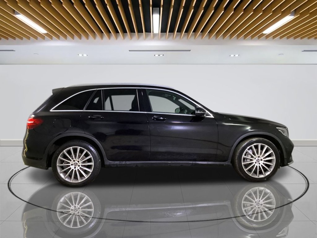 Used Mercedes-Benz GLC 2018 for sale - 76223132: Photo 9