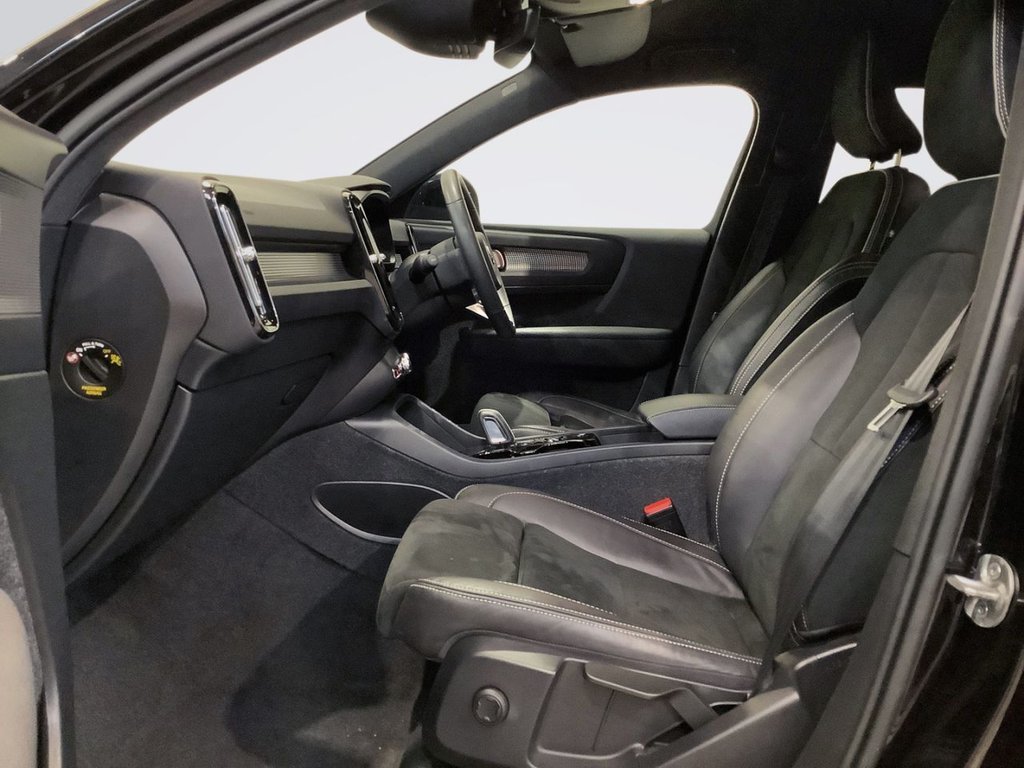 Used Volvo XC40 2022 for sale - 77153657: Photo 12