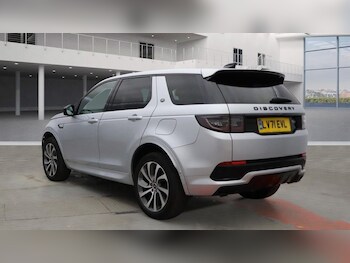 Used Land Rover Discovery Sport 2021 for sale - 76470145: Photo