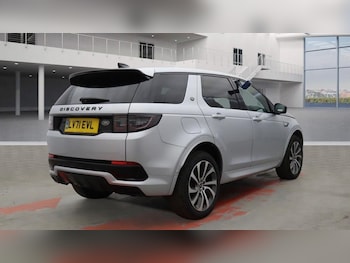 Used Land Rover Discovery Sport 2021 for sale - 76470145: Photo