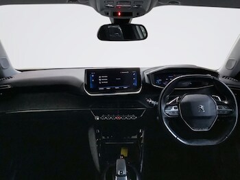 Used Peugeot 2008 2020 for sale - 78181158: Photo