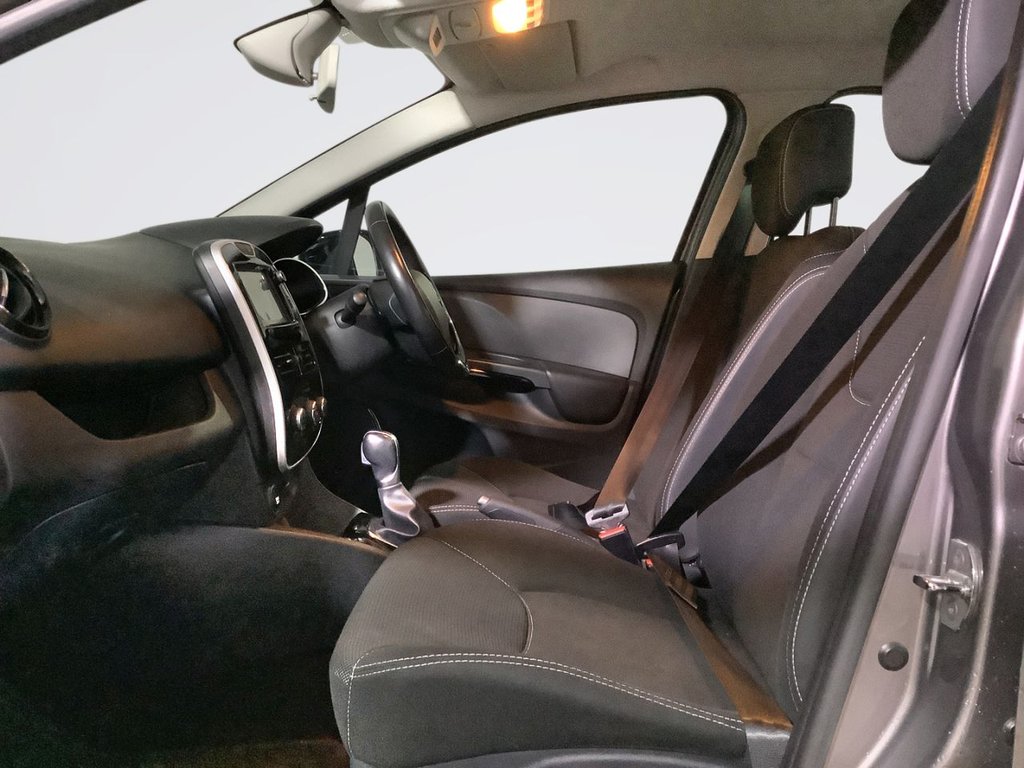 Used Renault Clio 2016 for sale - 76417181: Photo 12