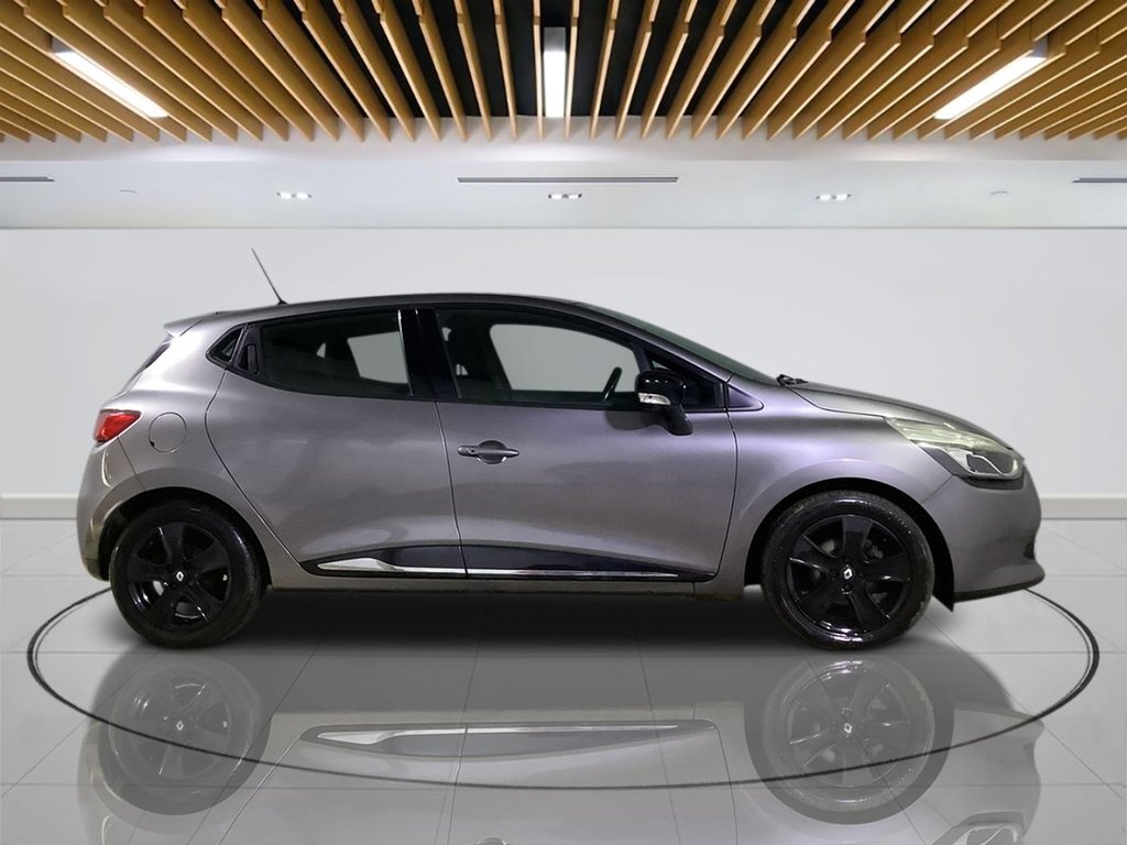 Used Renault Clio 2016 for sale - 76417181: Photo 9