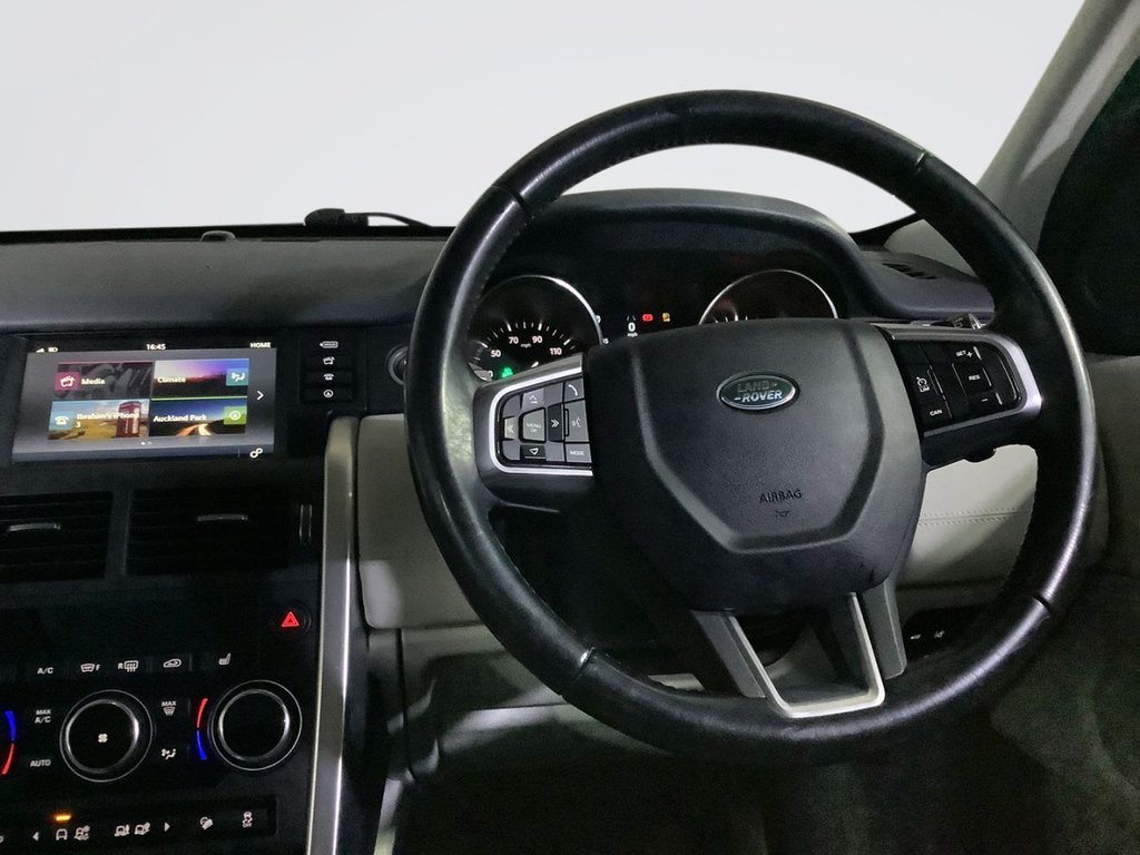 Used Land Rover Discovery Sport 2018 for sale - 76469690: Photo 18