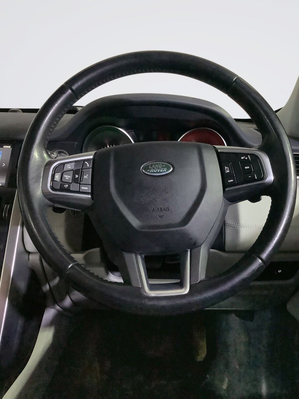 Used Land Rover Discovery Sport 2018 for sale - 76469690: Photo 19