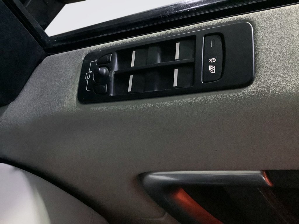 Used Land Rover Discovery Sport 2018 for sale - 76469690: Photo 27