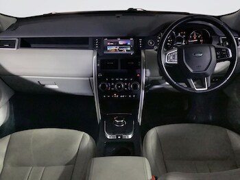 Used Land Rover Discovery Sport 2018 for sale - 76469690: Photo