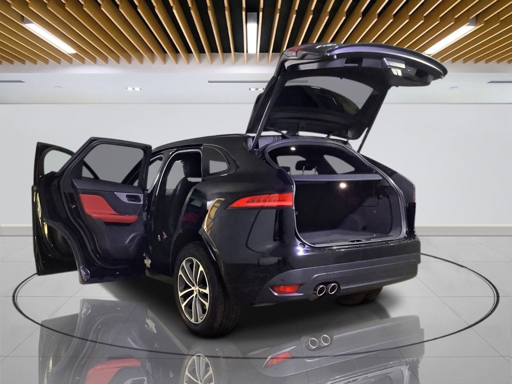 Used Jaguar F-Pace 2018 for sale - 76439252: Photo 10