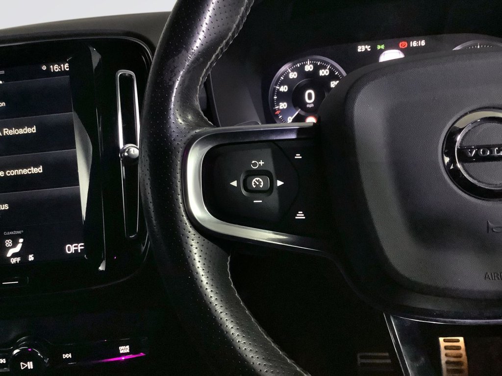 Used Volvo XC40 2020 for sale - 76068452: Photo 16