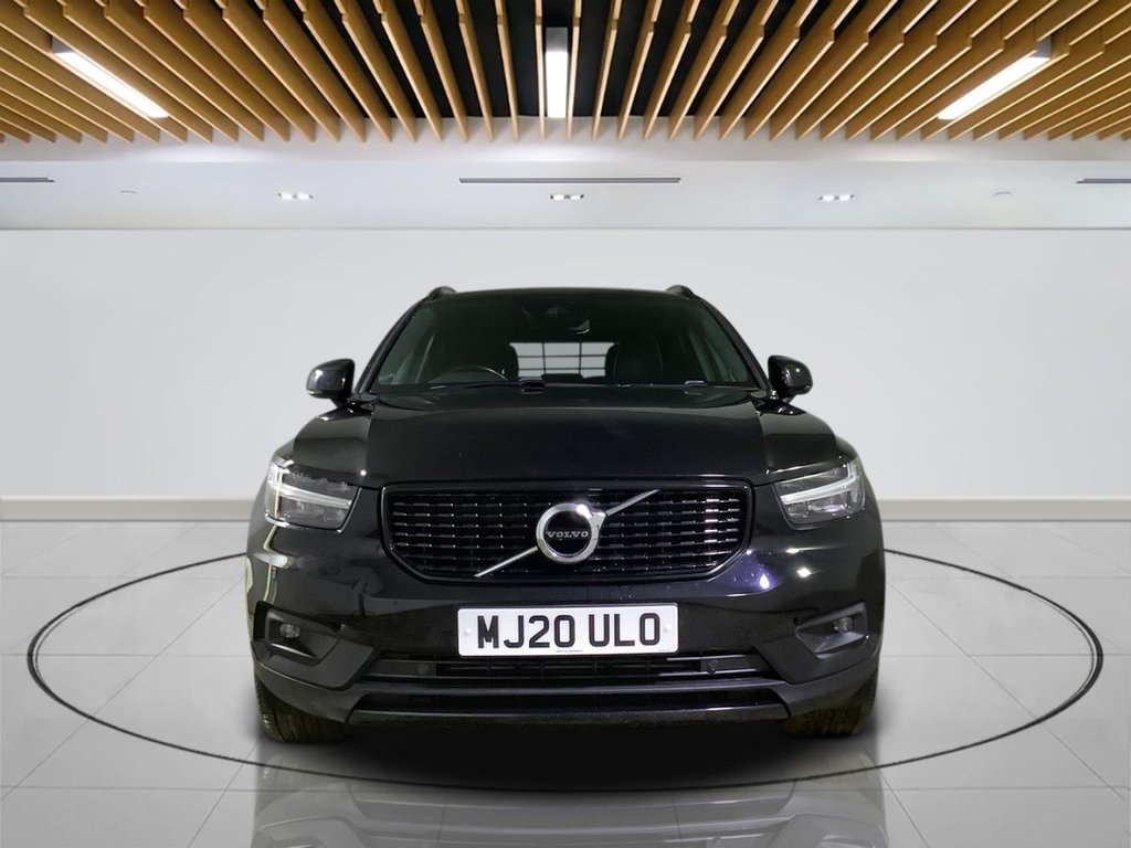 Used Volvo XC40 2020 for sale - 76068452: Photo 2
