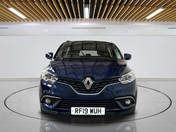 Used Renault Grand Scenic 2019 for sale - 78758156: Photo