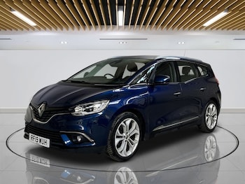 Used Renault Grand Scenic 2019 for sale - 78758156: Photo