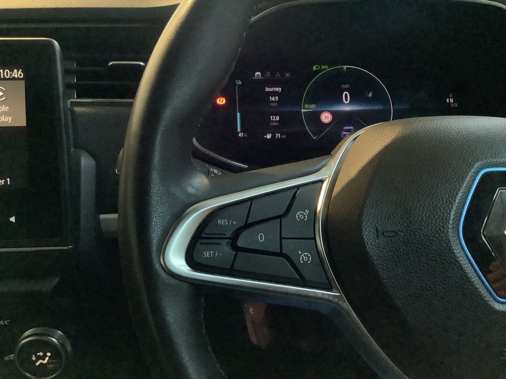 Used Renault Zoe 2020 for sale - 76784196: Photo 13