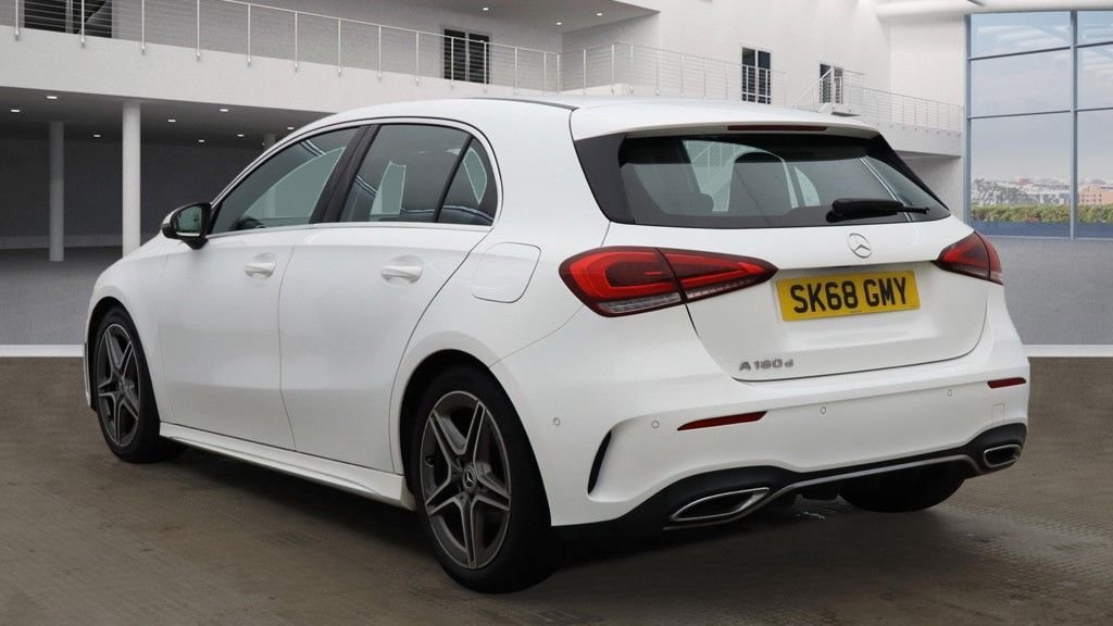 Used Mercedes-Benz A-Class 2018 for sale - 76469634: Photo 3