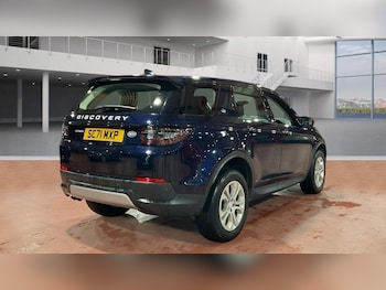 Used Land Rover Discovery Sport 2022 for sale - 77333004: Photo