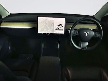 Used Tesla Model 3 2020 for sale - 75527814: Photo