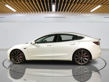 Used Tesla Model 3 2020 for sale - 75527814: Photo