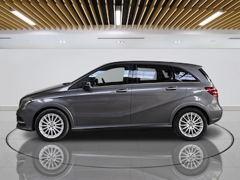 Used Mercedes-Benz B Class 2017 for sale - 78753904: Photo