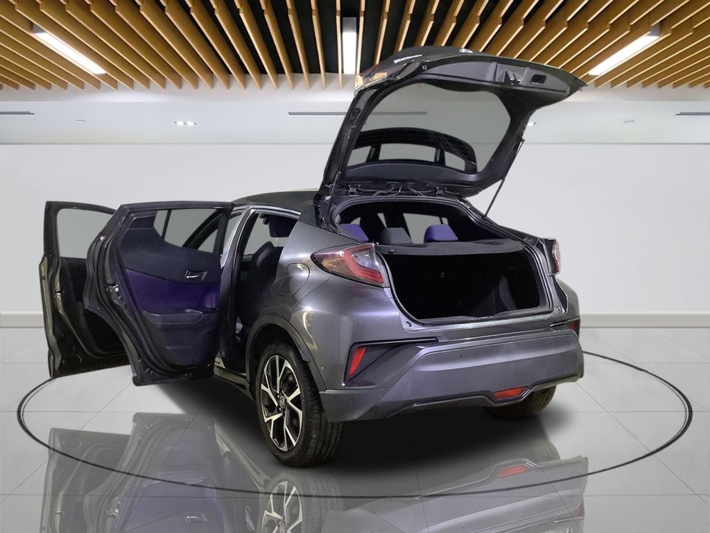 Used Toyota C-HR 2018 for sale - 76092381: Photo 10
